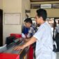 KANTOR. Ruang Dinkes P2KB Sumenep tampak kosong saat upaya konfirmasi terkait tindak lanjut kasus meninggalnya pasien BPJS di RS BHC, Senin (19/10/2026). (Efendi/Redaksi BBI/Sumenep)