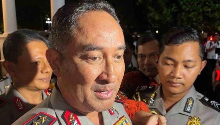 WAWANCARA. Kapolri Jenderal Polisi Suyudi Ario Seto menyampaikan perkembangan penanganan kasus kebakaran hutan dan lahan (karhutla), dengan menetapkan 11 korporasi sebagai tersangka, termasuk tiga perusahaan berstatus penanaman modal asing (PMA). (Istimewa/Redaksi BBI/Jakarta)